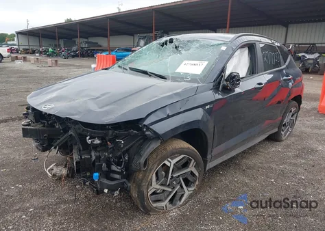 2025 Hyundai Kona N Line S z USA, uszkodzony, nr VIN KM8HBCA32SU277733